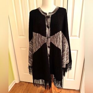 MODELIA Black Knit Cardigan Poncho One Size